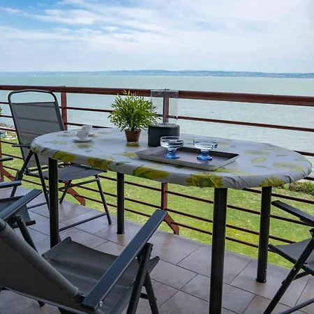 아파트 Panorama-balaton *